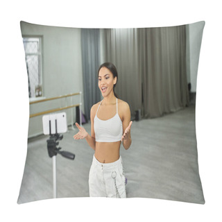 Personality  Graceful African American Dancer In Black Crop Sweater Rehearsing In Dance Hall, Horizontal Banner Pillow Covers