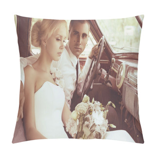 Personality  Bride And Groom In Car Pillow Covers