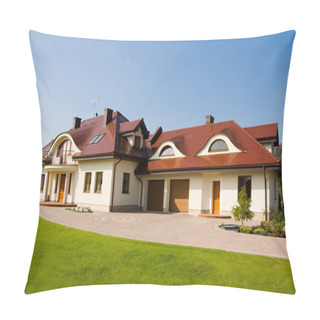 Personality  Single Family Big House Pillow Covers