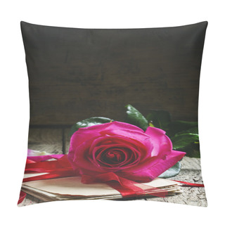 Personality  Vintage Composition With Fresh Pink Rose Pillow Covers