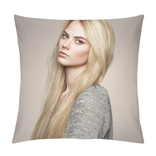 Personality  Fashion Portrait Of Elegant Woman With Magnificent Hair Pillow Covers