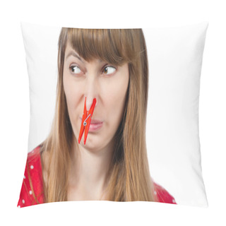 Personality  Girl With Clothespin On Her Nose Pillow Covers
