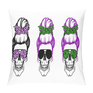 Personality  Woman Skull Set With Sunglasses, Bandana With Leopard Print Isolated On White. Mom Skull Messy Bun Lifestyle. Vector Flat Illustration. Design For Fashion, Halloween Card, Print Pillow Covers