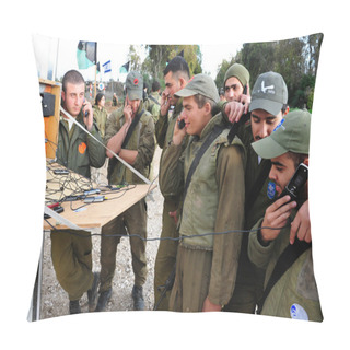 Personality  Israeli Soldiers Prepared For Ground Incursion In Gaza Strip Pillow Covers