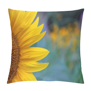 Personality  Closeup Shot Of A Beautiful Yellow Sunflower On A Blurred Background Pillow Covers