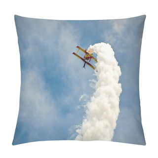 Personality  Acrobatics Plane Pillow Covers