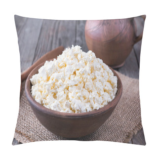 Personality  Fresh Cottage Cheese In A Wooden Bowl Pillow Covers