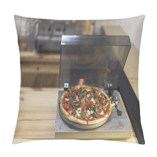 Personality  Selective Focus Of Pizza On Vintage Vinyl Record Player Pillow Covers