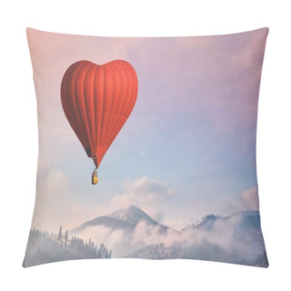 Personality  D Air Balloon In The Shape Of A Heart Flying In Morning Mountains Pillow Covers
