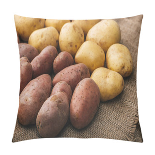 Personality  Organic Raw Potatoes On Brown Rustic Sackcloth Pillow Covers