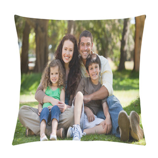 Personality  Happy Family Sitting In The Garden Pillow Covers