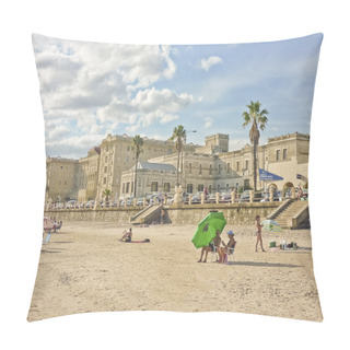 Personality  People At The Beach In Uruguay Pillow Covers