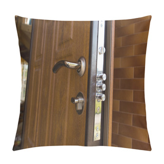 Personality  New Steel Three Bolt Door Lock Pillow Covers