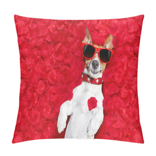 Personality  Valentines Dog In Love  Pillow Covers