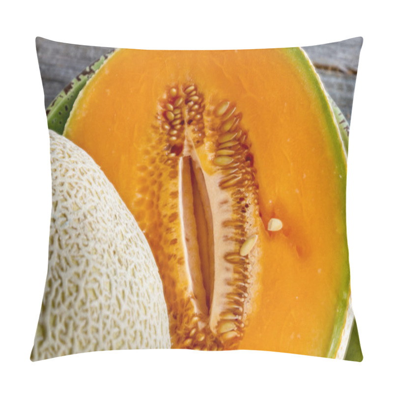 Personality  Fresh organic cantaloupe melon pillow covers