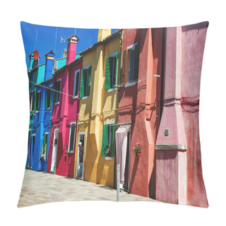 Personality  Colorful Houses On Burano Pillow Covers