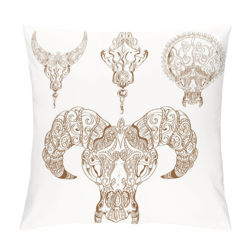 Personality  Decorative ornament on skin and horns pillow covers