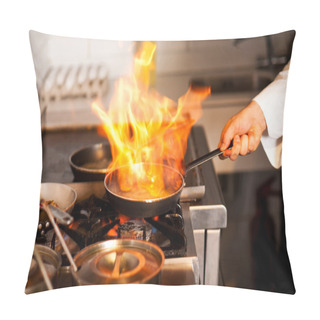 Personality  Chef Cooking In Kitchen Stove Pillow Covers