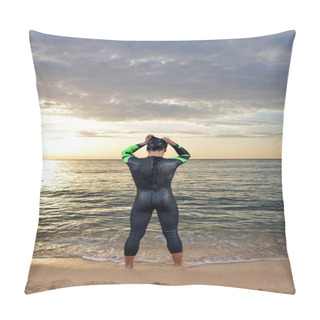 Personality  Young Athlete Triathlon In Front Of A Sunrise  Pillow Covers