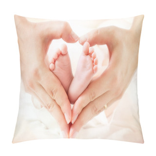 Personality  Baby Feet In Mother Hands - Hearth Shape Pillow Covers