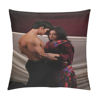 Personality  The Sexy Couple Share An Embrace Together Pillow Covers