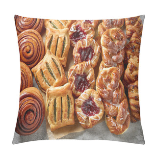 Personality  Freshly Baked Sweet Buns Pillow Covers