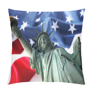 Personality  NY Statue Of Liberty Against A Flag Of U Pillow Covers