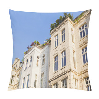 Personality  Luxury Buildings And Flats Pillow Covers