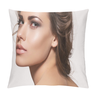 Personality  Glamour Portrait Of Beautiful Woman Model With Fresh Daily Make-up Pillow Covers