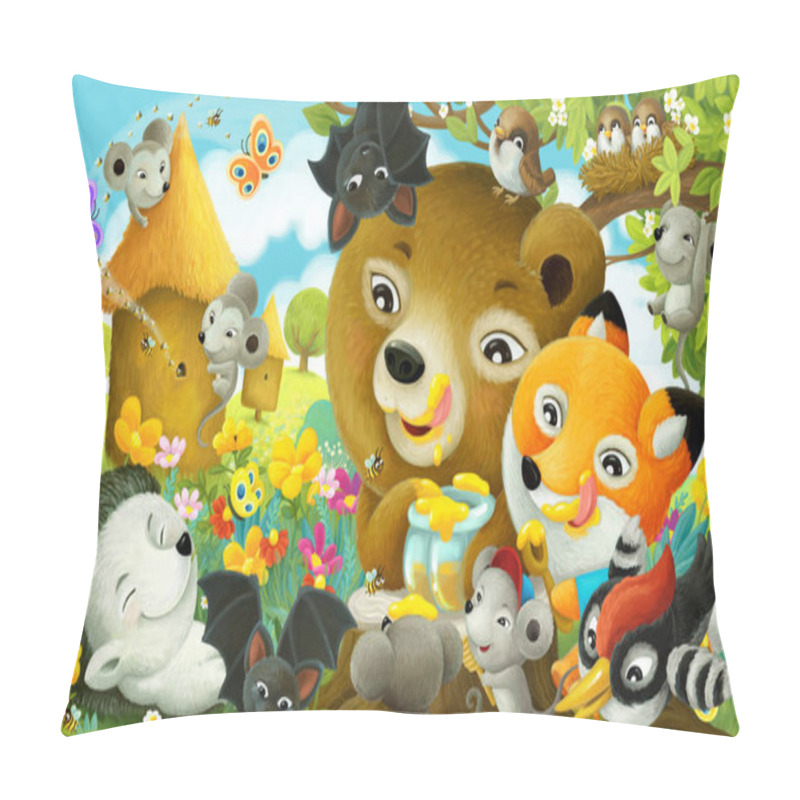 Personality  cartoon fun scene different forest animals friends in forest illustration pillow covers