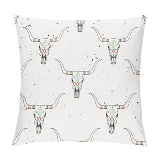Personality  Vector Grunge Seamless Pattern With Bull Skull And Ethnic Ornament Pillow Covers