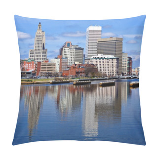 Personality  Providence, Rhode Island Skyline Pillow Covers