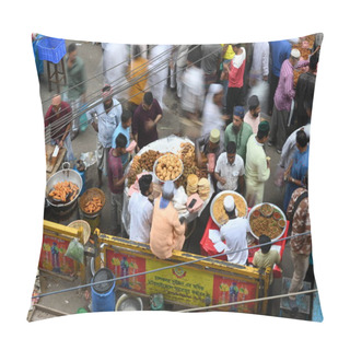 Personality  Street Vendor Sells Iftar Foods For Breaking The Daytime Fast Of Holy Month Of Ramadan At A Traditional Iftar Market In Dhaka, Bangladesh, On March 12, 2024 Pillow Covers