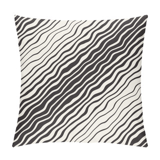 Personality  Vector Seamless Black And White Hand Drawn Diagonal Wavy Lines Pattern Pillow Covers