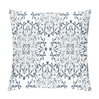 Personality  Lacy Drawing On White Background Pillow Covers