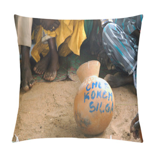 Personality  Establishment Of A Usual Chief In Burkina Faso Pillow Covers