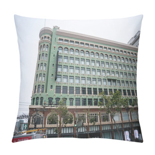 Personality  SAN FRANCISCO, CALIFORNIA, USA- AUGUST 10, 2023: Facade Of Zelos Hotel In San Francisco, California, USA Pillow Covers