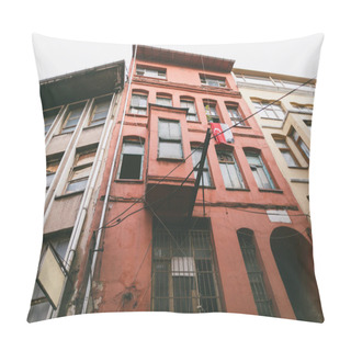 Personality  Red Building Pillow Covers