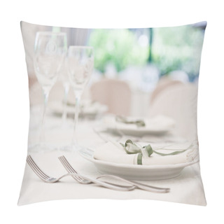 Personality  Elegant Decoration Of Table In A Restaurant Pillow Covers