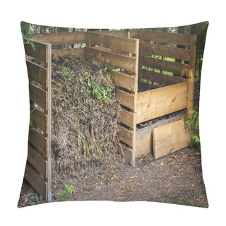 Personality  Backyard Compost Bins Pillow Covers