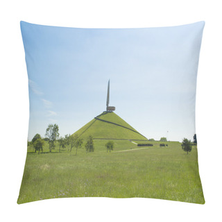 Personality  Barrow Of Glory Pillow Covers