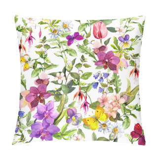 Personality  Seamless Wallpaper - Flowers And Butterflies. Meadow Floral Pattern For Interior Design. Watercolor Pillow Covers