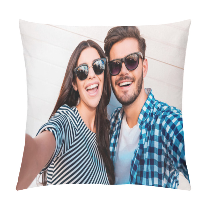 Personality  loving couple making selfie pillow covers