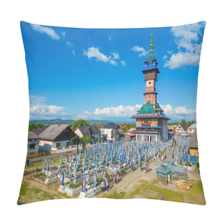 Personality  Sapanta, Romania, August 11, 2023: Church Of The Nativity Of The Mother Of God And Decorated Tombstones At The Merry Cemetary In Romanian Village Sapanta Pillow Covers