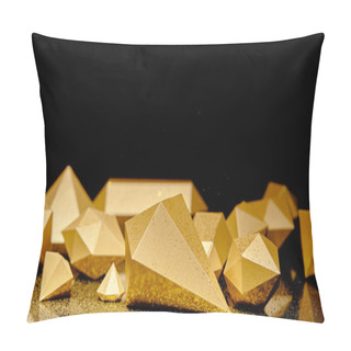 Personality  Close-up View Of Shiny Faceted Pieces Of Gold And Golden Dust Reflected On Black    Pillow Covers