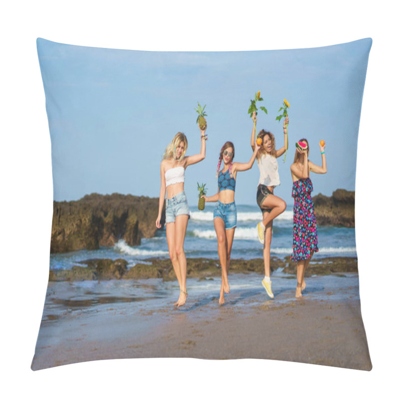 Personality  jumping pillow covers