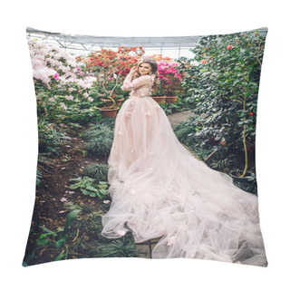 Personality  Beautiful Woman In A Peach-colored Dress With A Long Train Pillow Covers