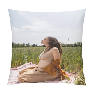 Personality  Side View Of Pregnant Woman Sitting On Blanket In Summer Field  Pillow Covers