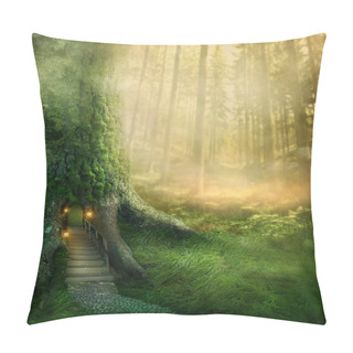 Personality  Fantasy Tree House Pillow Covers