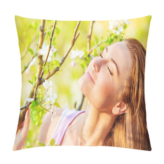 Personality  Calm Woman Enjoying Nature Pillow Covers